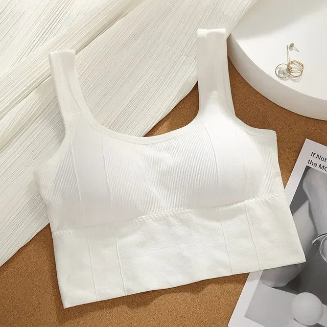 Seamless Sports Crop Top Breathable and Supportive for Every Workout - NEOFORMA APPAREL