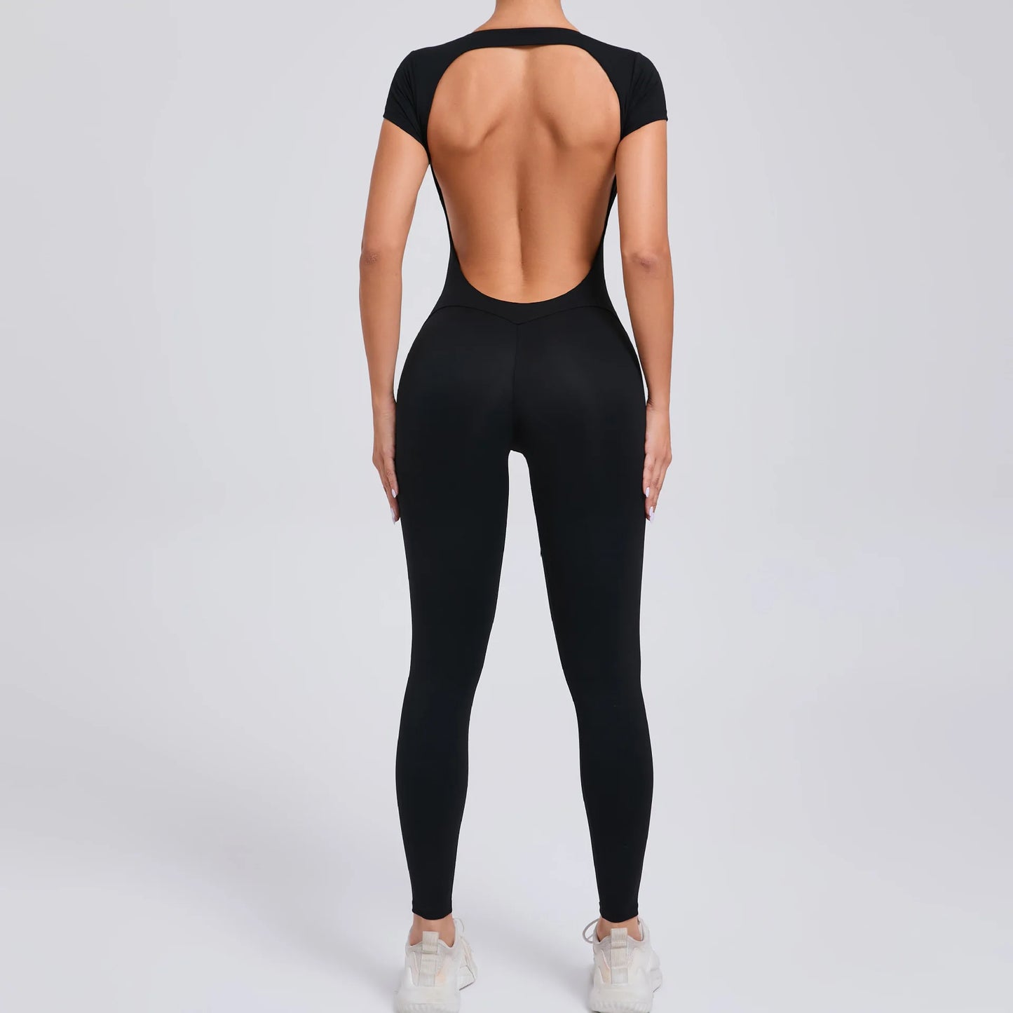 Open-Back Sports Bodysuit for Comfort & Freedom of Movement - NEOFORMA APPAREL
