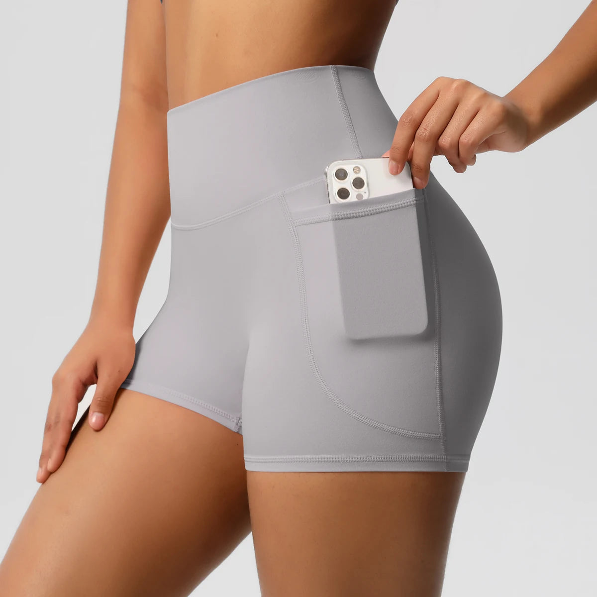 Essential Second-Skin High-Waist Shorts with Pockets - NEOFORMA APPAREL