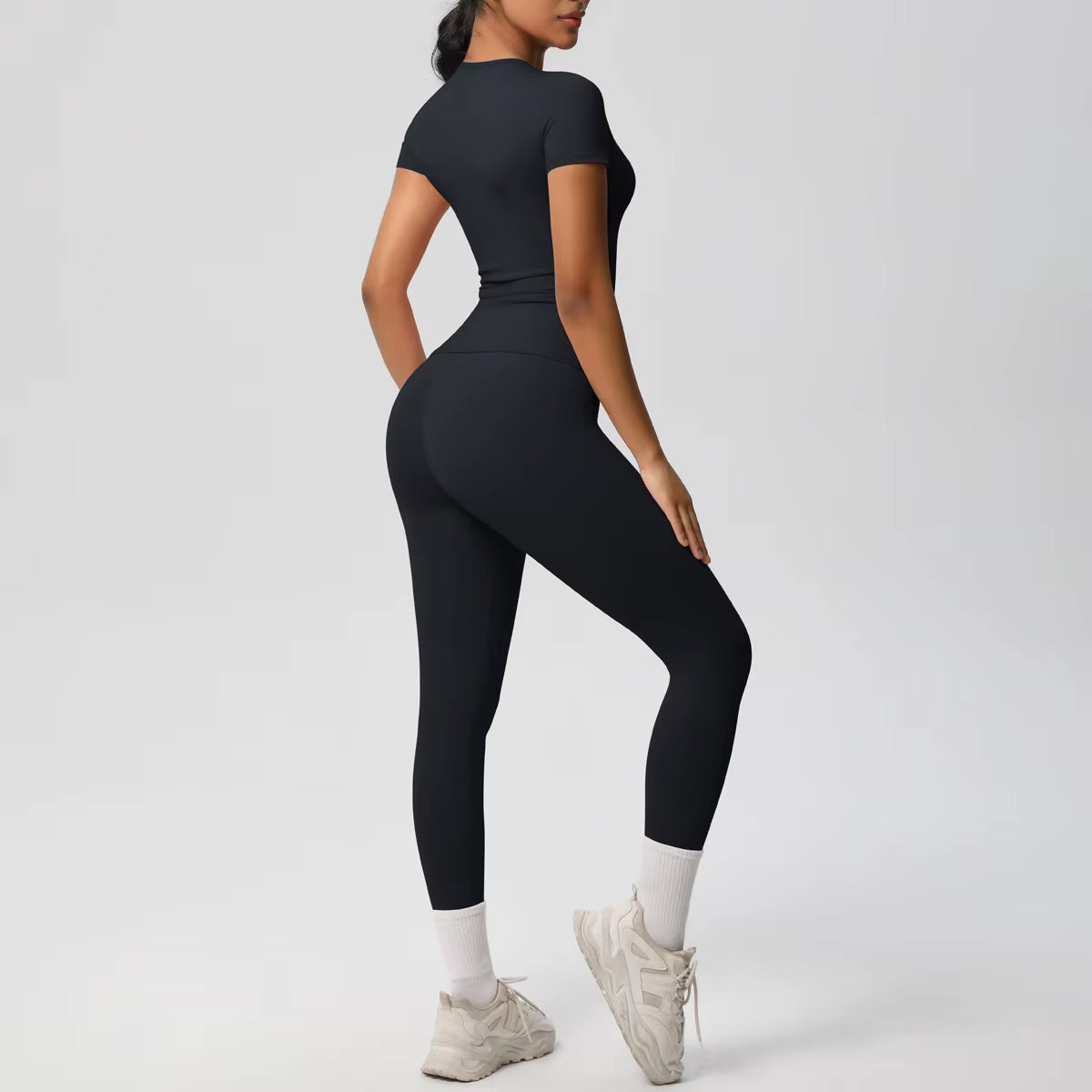 Smooth Essential Seamless Set | Short-Sleeve Fit Top + High-Waist Legging