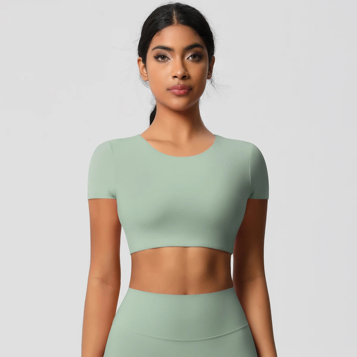 Seamless Short-Sleeve Crop Top - NEOFORMA APPAREL