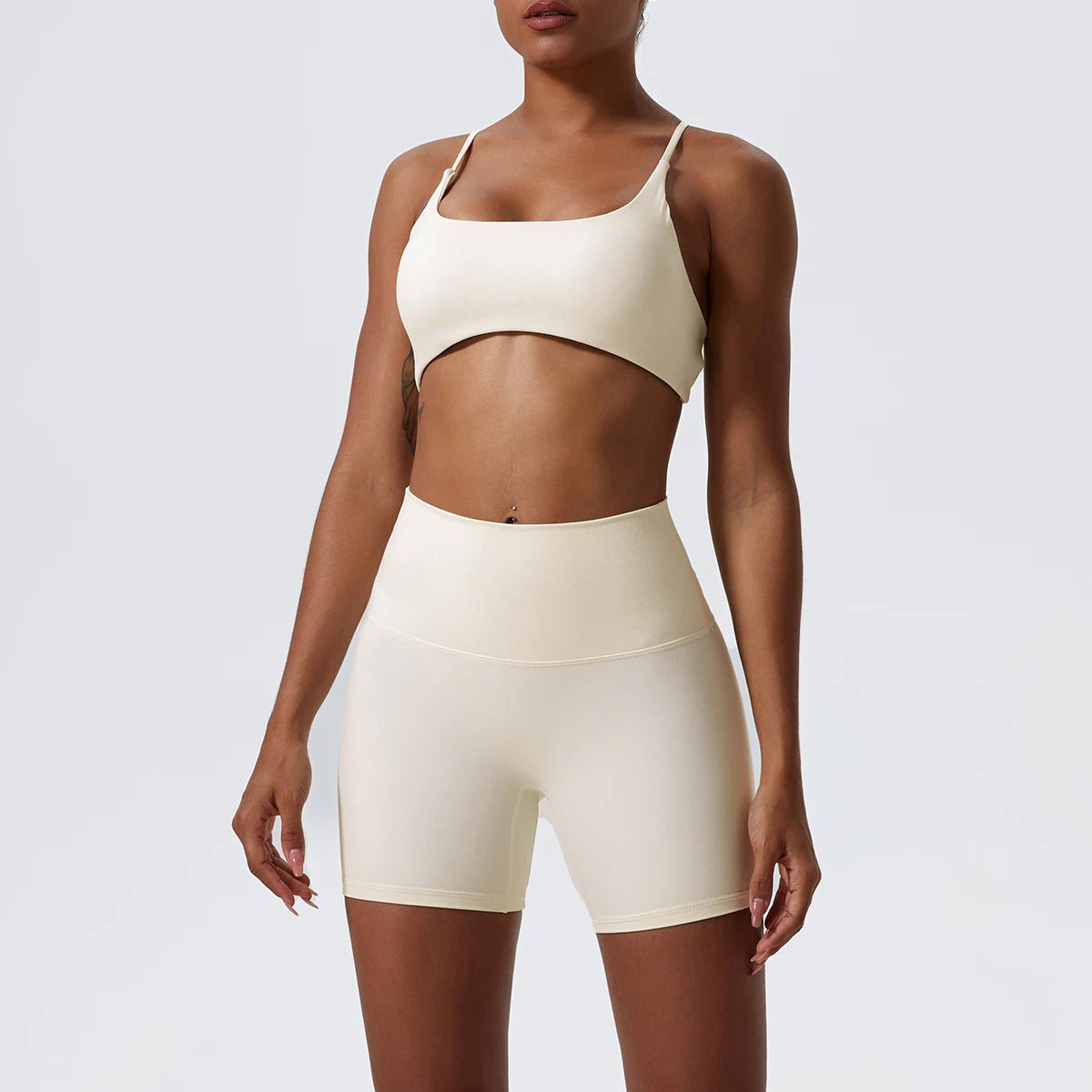 Doble Crossover Back Seamless Set – Bra + High-Waist Short - NEOFORMA APPAREL