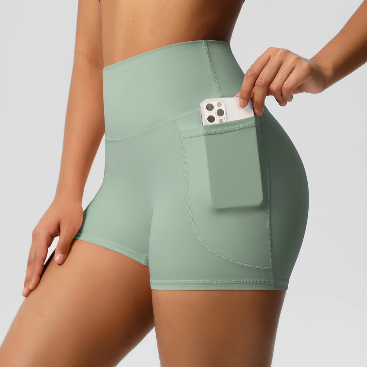 Essential Second-Skin High-Waist Shorts with Pockets - NEOFORMA APPAREL