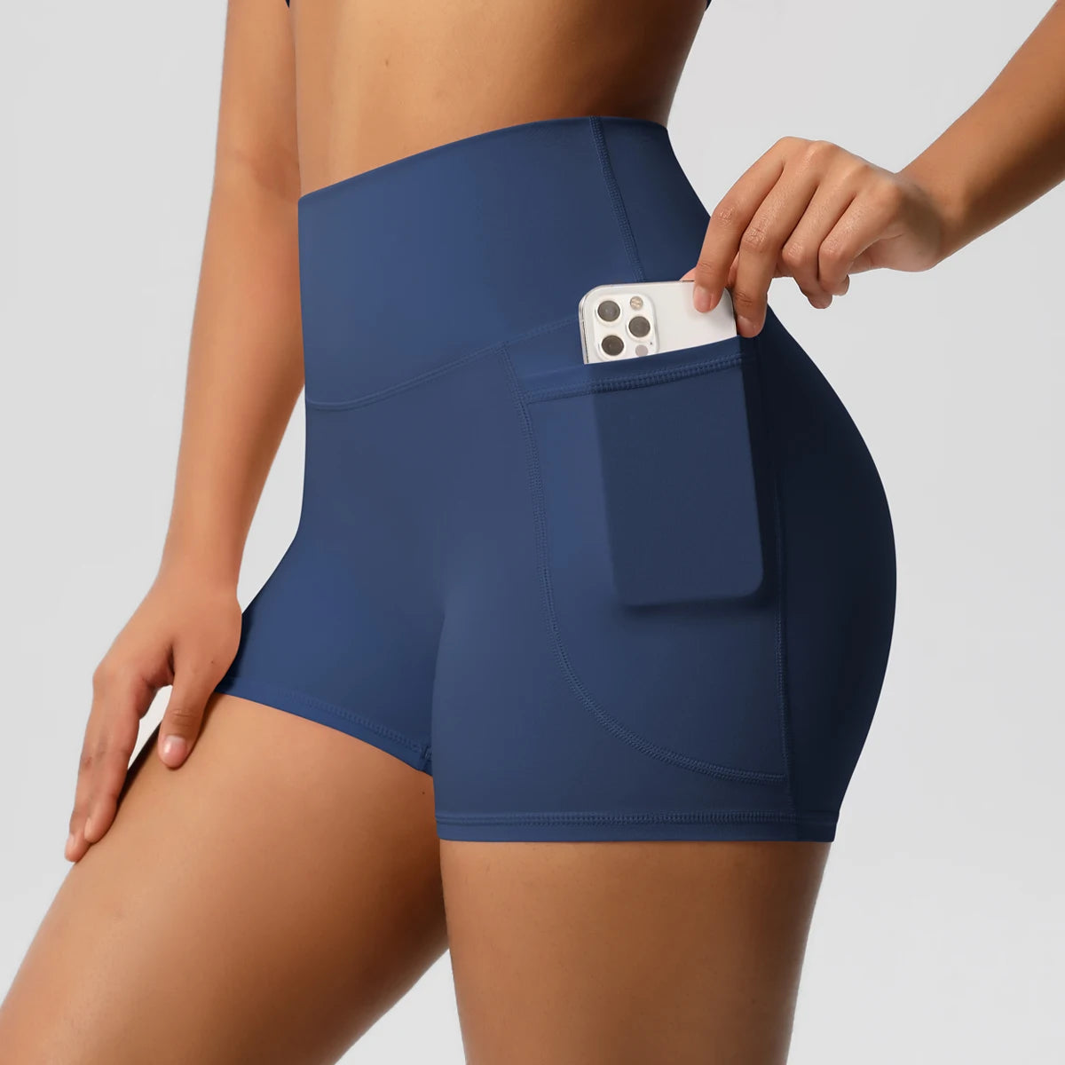 Essential Second-Skin High-Waist Shorts with Pockets - NEOFORMA APPAREL
