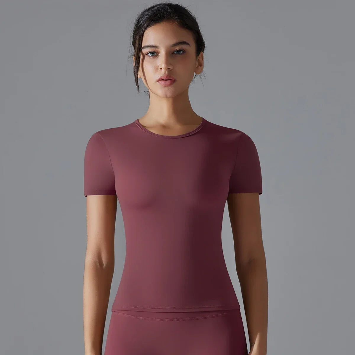 Sleek Stretch-Fit Short Sleeve Tee for Comfort and Sculpting Support - NEOFORMA APPAREL