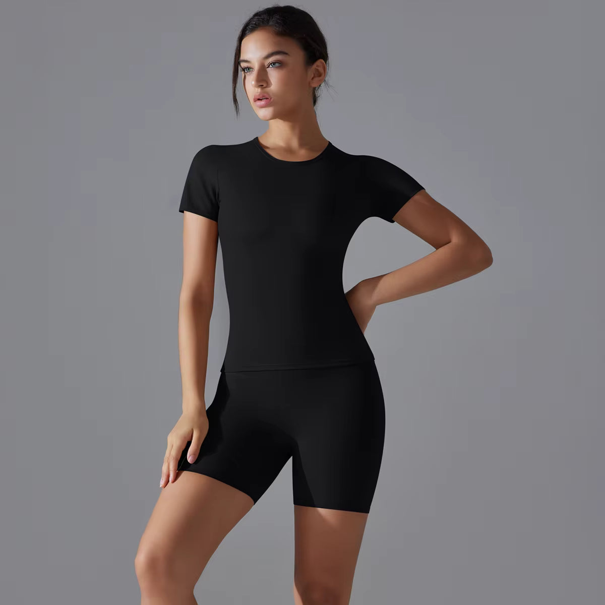 Essential Seamless Fit Set | Short-Sleeve Top + High-Waist Short