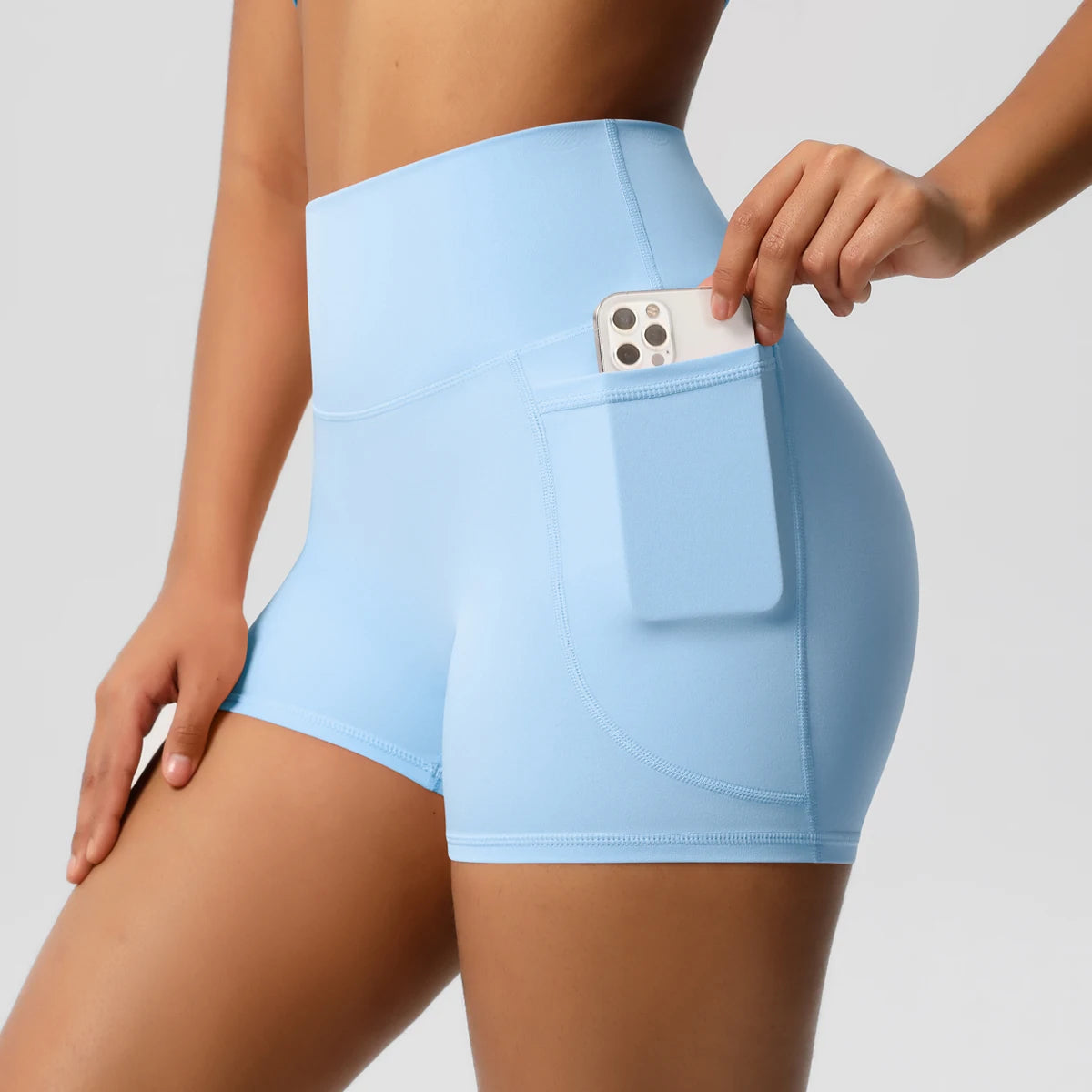 Essential Second-Skin High-Waist Shorts with Pockets - NEOFORMA APPAREL