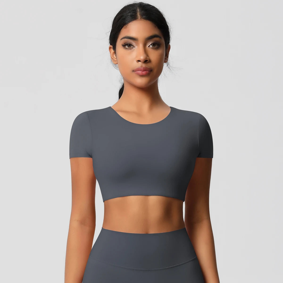 Seamless Short-Sleeve Crop Top - NEOFORMA APPAREL