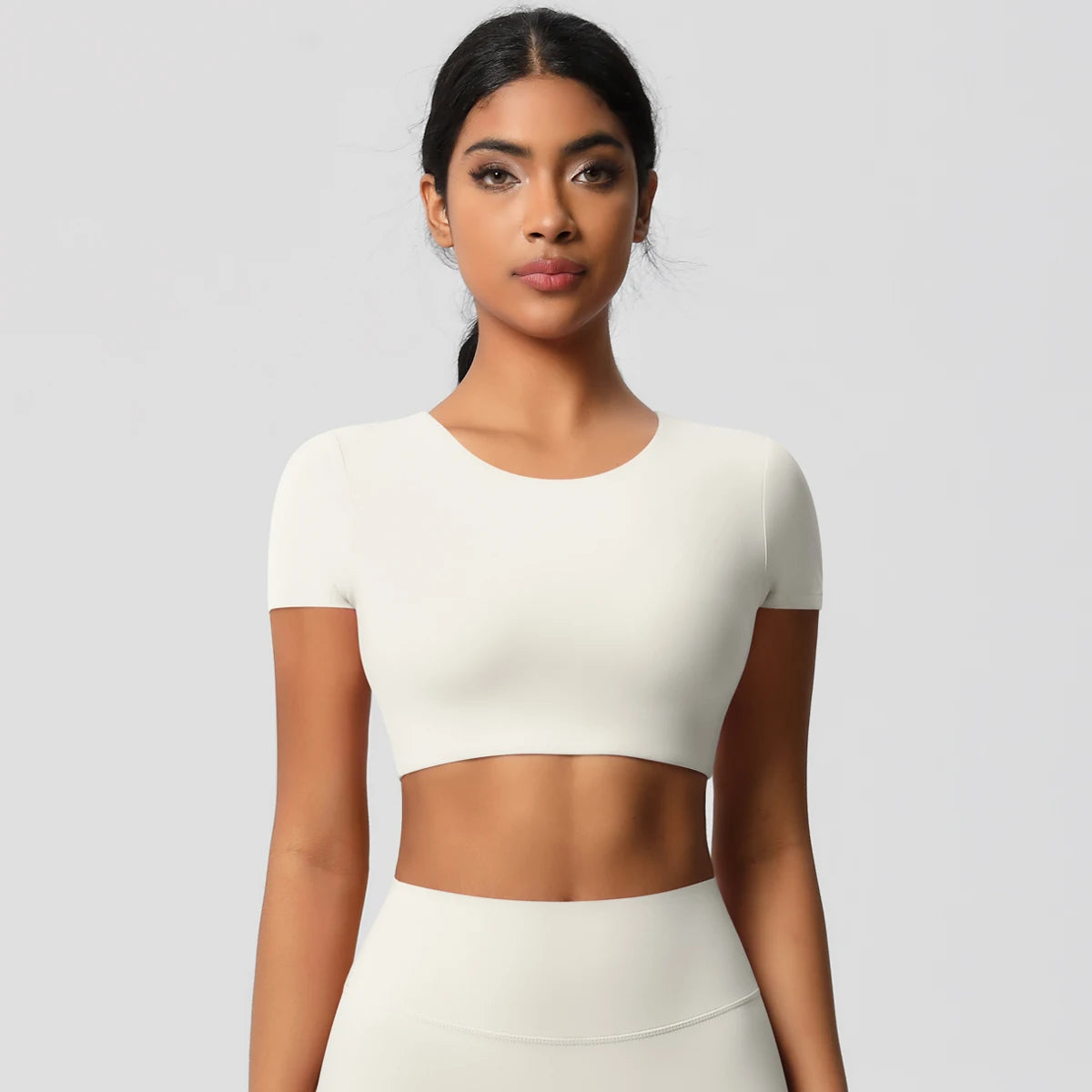 Seamless Short-Sleeve Crop Top - NEOFORMA APPAREL