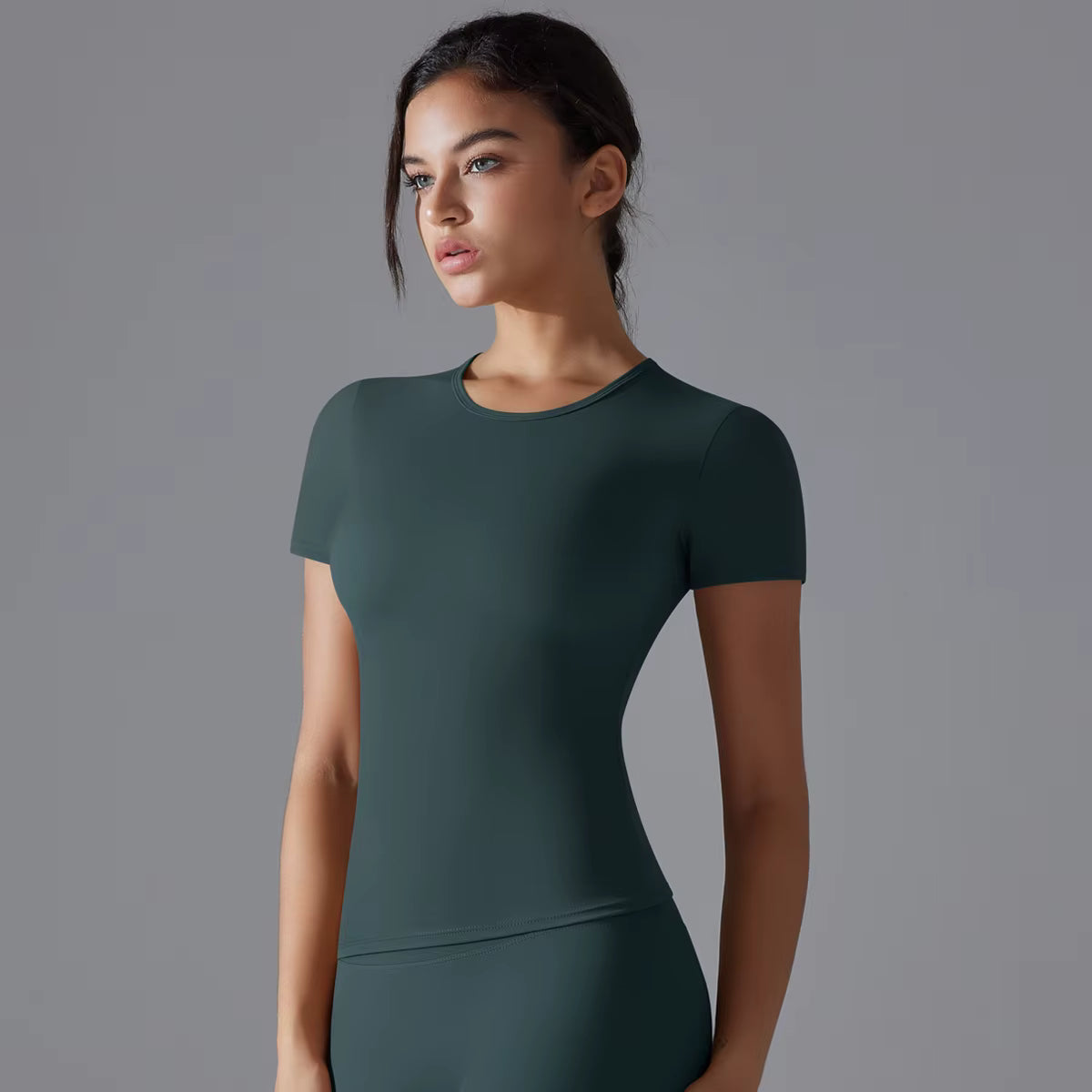 Seamless Stretch-Fit Short Sleeve T-Shirt - NEOFORMA APPAREL