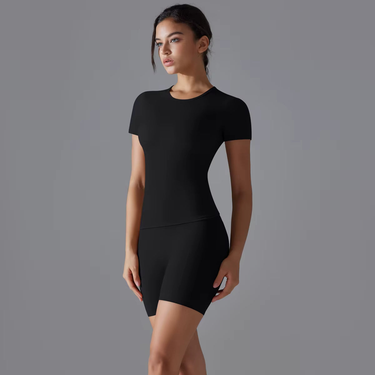 Essential Seamless Fit Set | Short-Sleeve Top + High-Waist Short