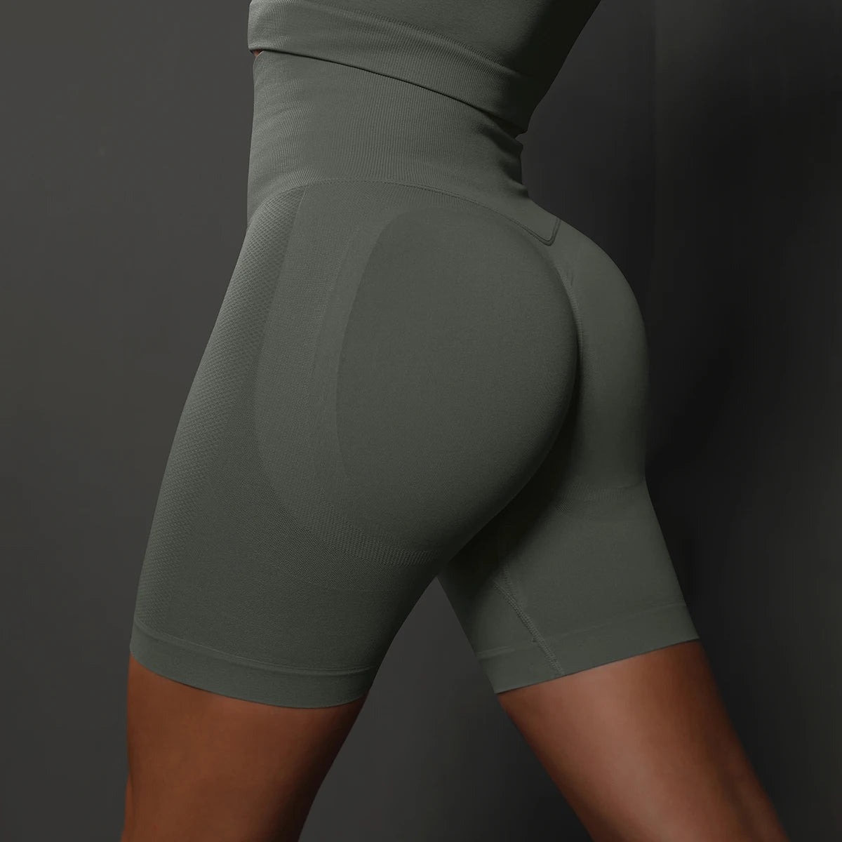 Seamless Lift-Sculpt High-Waist Shorts - NEOFORMA APPAREL