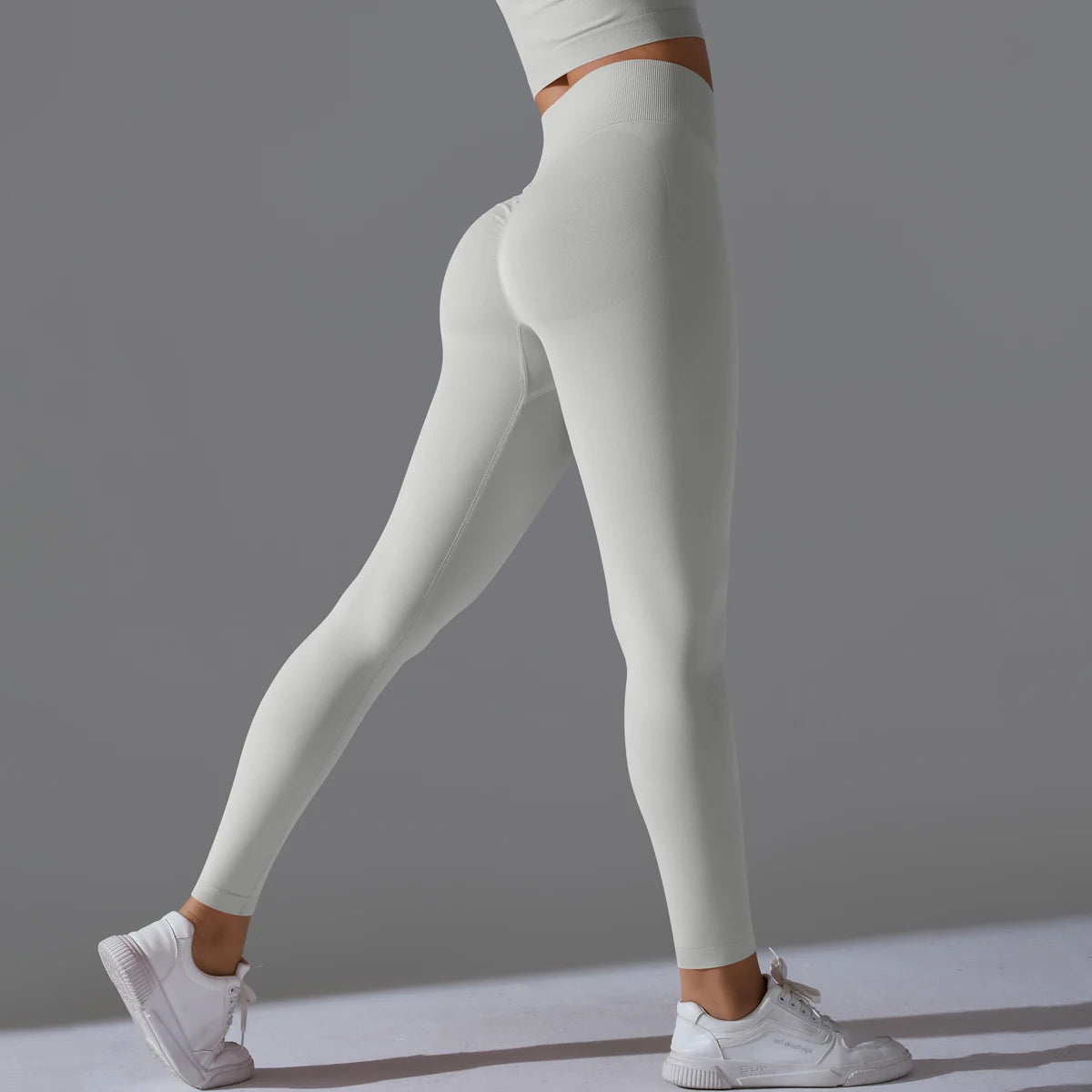 Seamless Contour-Lift High-Waist Legging - NEOFORMA APPAREL