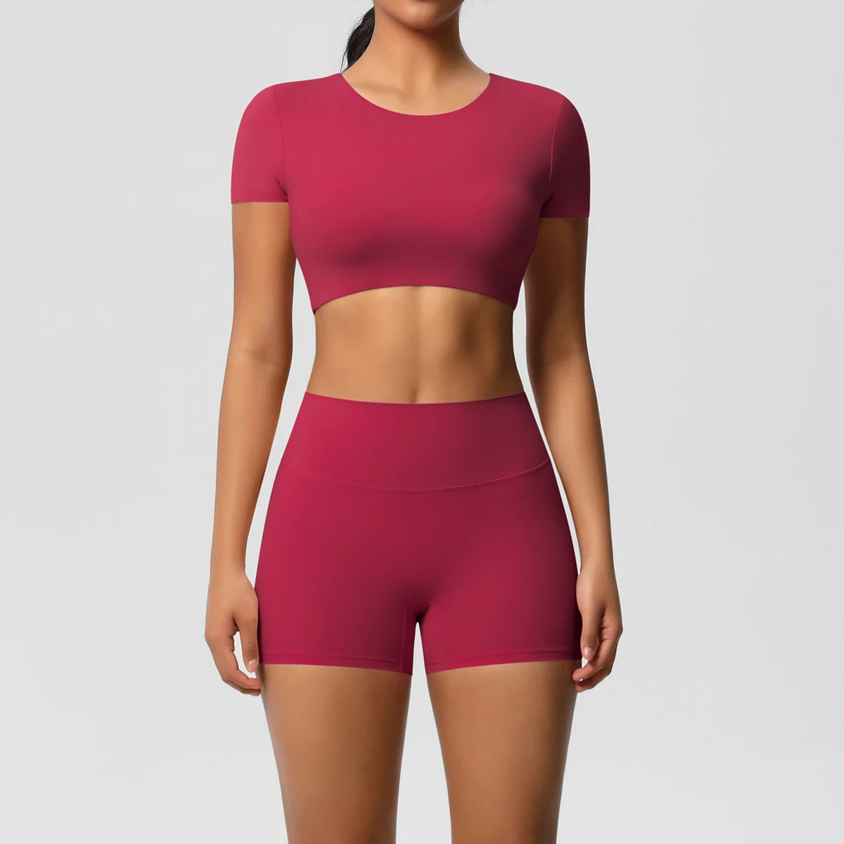 Smooth Essential Seamless Set | Short-Sleeve Crop Top + High-Waist Short