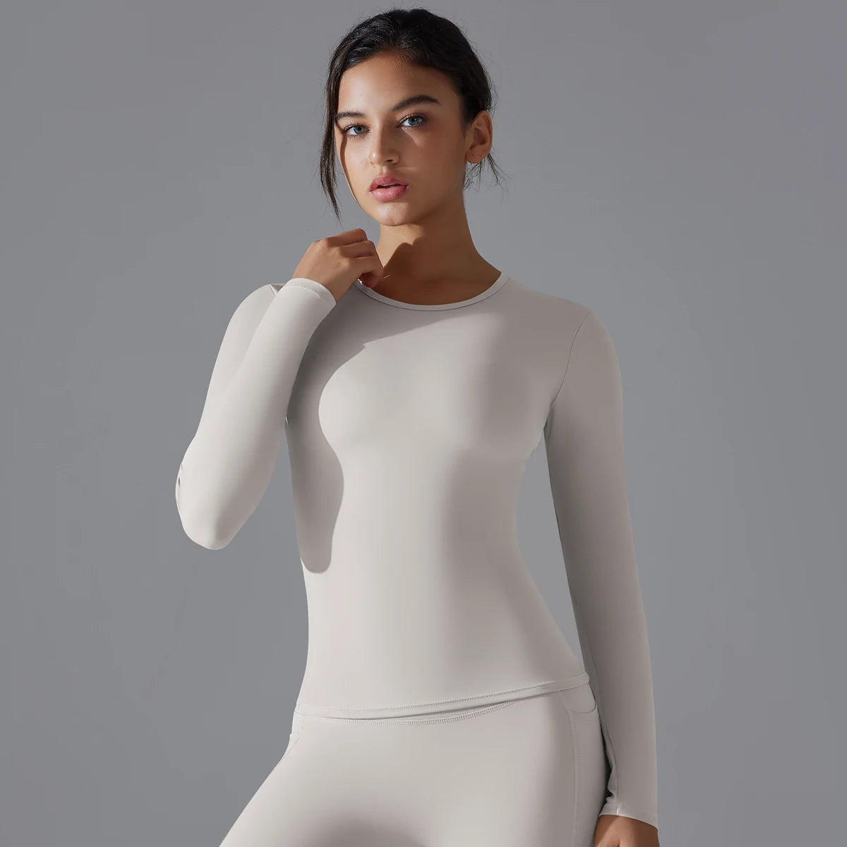 Sleek Stretch-Fit Long Sleeve Top for Comfort and Sculpting Support - NEOFORMA APPAREL