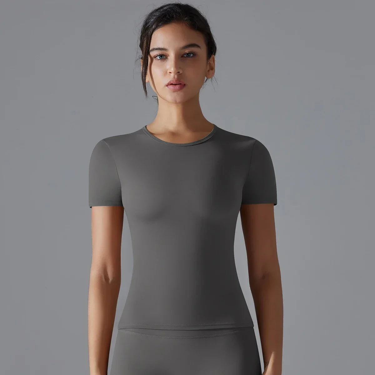 Sleek Stretch-Fit Short Sleeve Tee for Comfort and Sculpting Support - NEOFORMA APPAREL