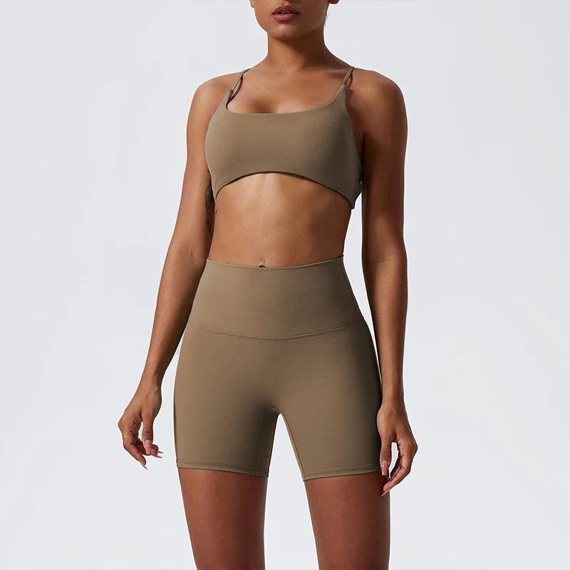 Doble Crossover Back Seamless Set – Bra + High-Waist Short - NEOFORMA APPAREL