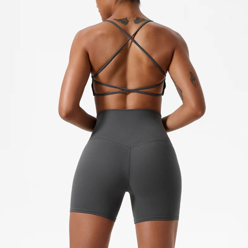 Doble Crossover Back Seamless Set – Bra + High-Waist Short - NEOFORMA APPAREL