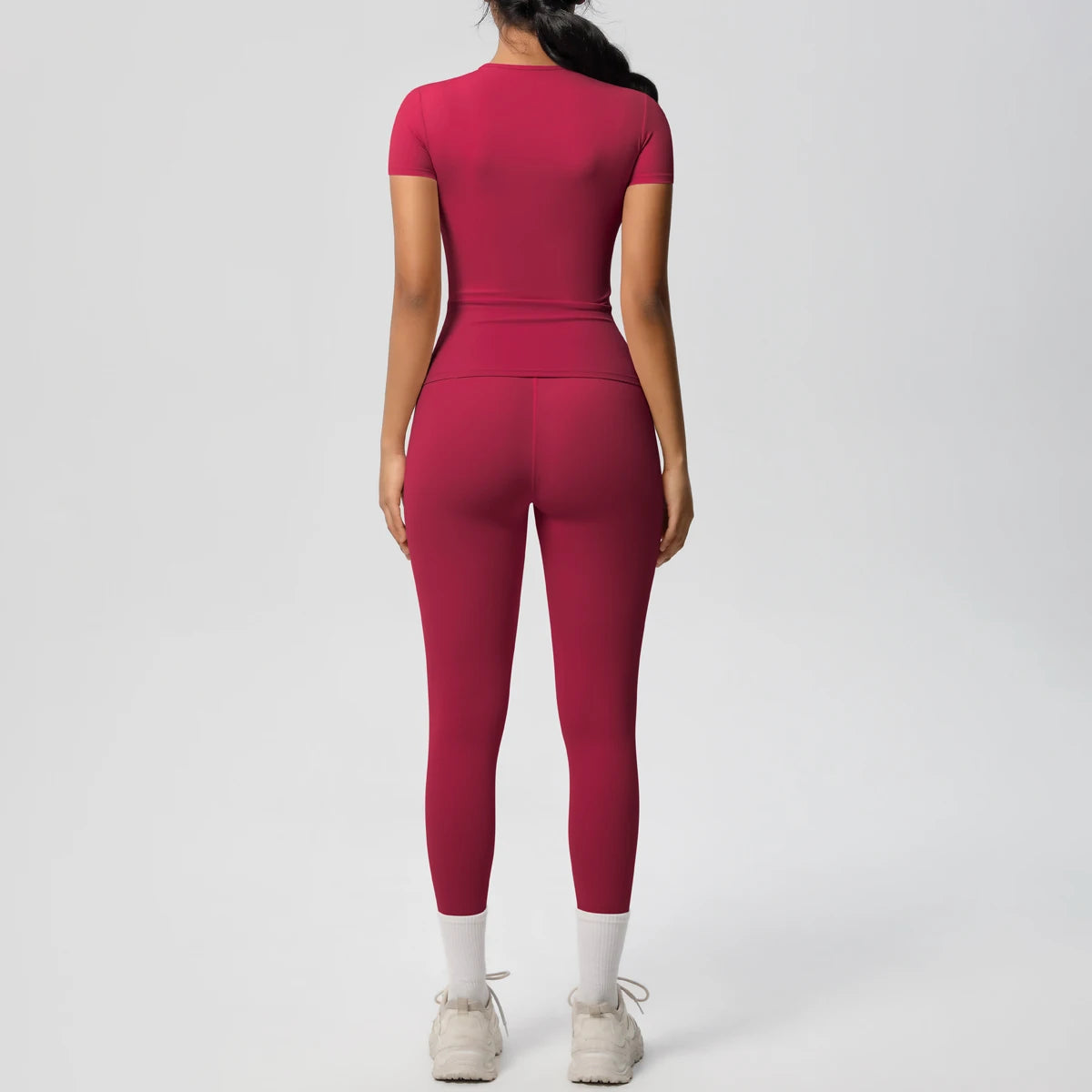 Smooth Essential Seamless Set | Short-Sleeve Fit Top + High-Waist Legging