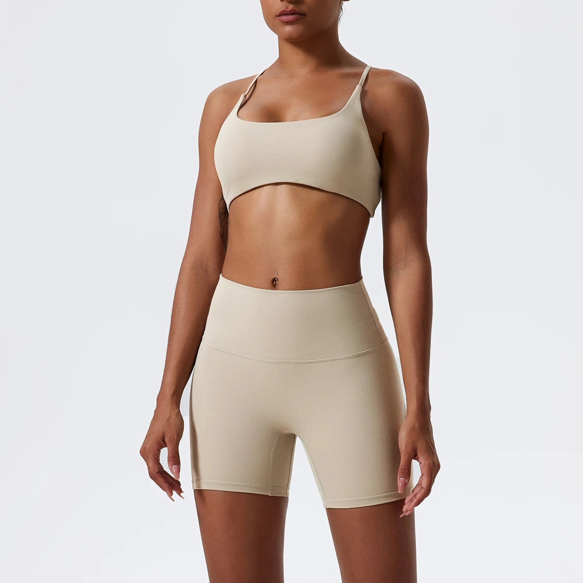 Doble Crossover Back Seamless Set – Bra + High-Waist Short - NEOFORMA APPAREL