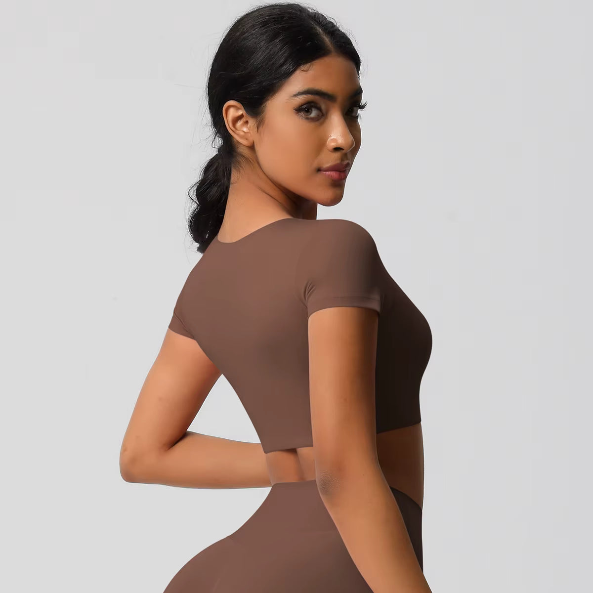 Seamless Short-Sleeve Crop Top - NEOFORMA APPAREL